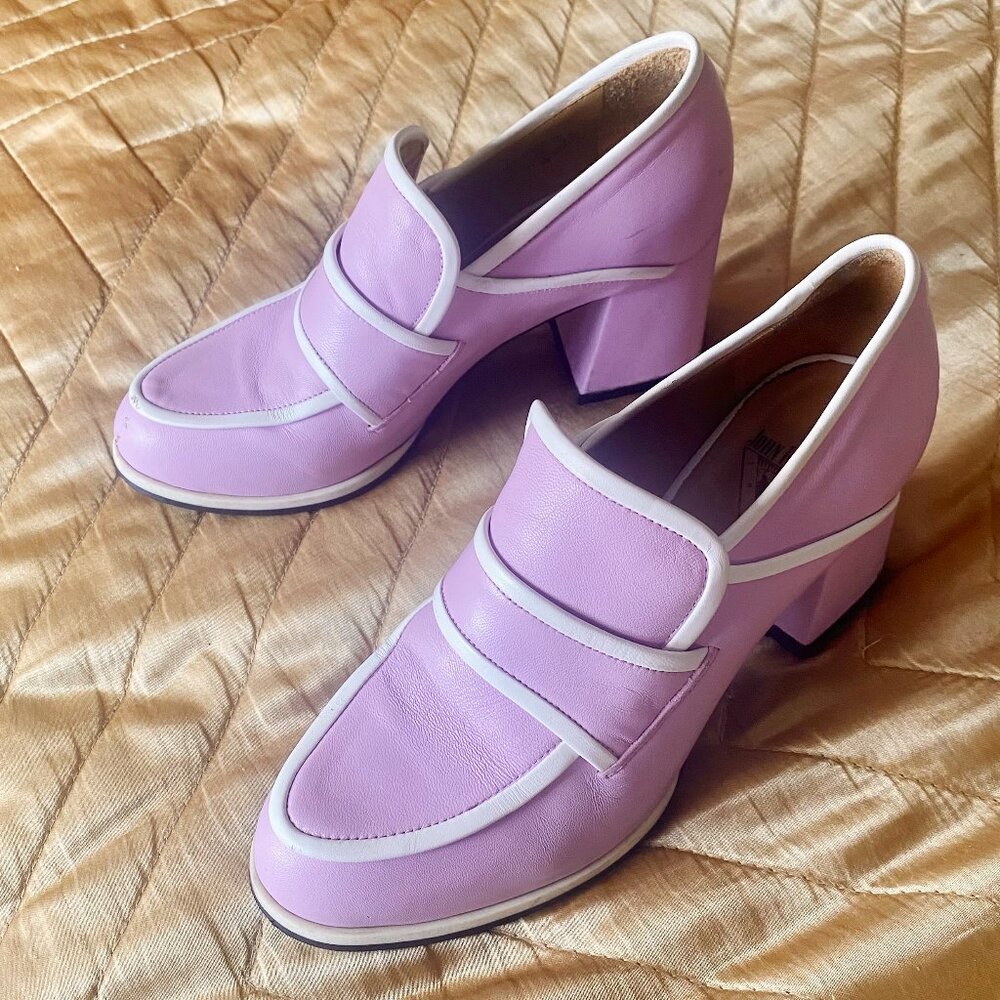 John Fluevog Nimbus Size 8 7.5 Mod Purple Leather Loafer Oxford 1970s 1960s Look
